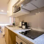 Downtown Vibes Studio Apt W Gym & Grill